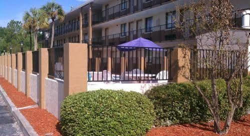 Inn Rodeway Fairgrounds-casino Tampa